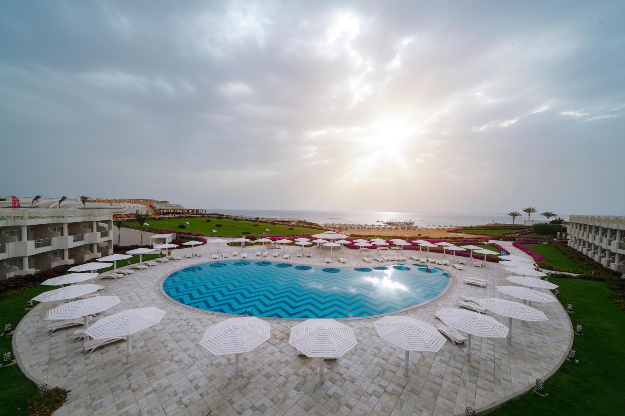 Sirena Beach Resort & Spa مرسى علم المظهر الخارجي الصورة